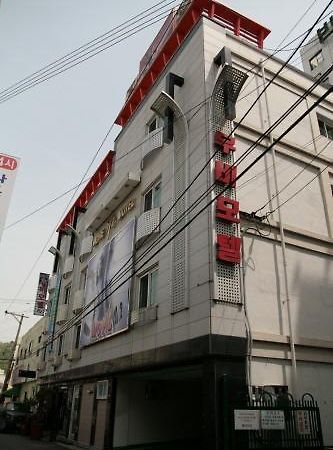 Movie Motelチンジュ エクステリア 写真